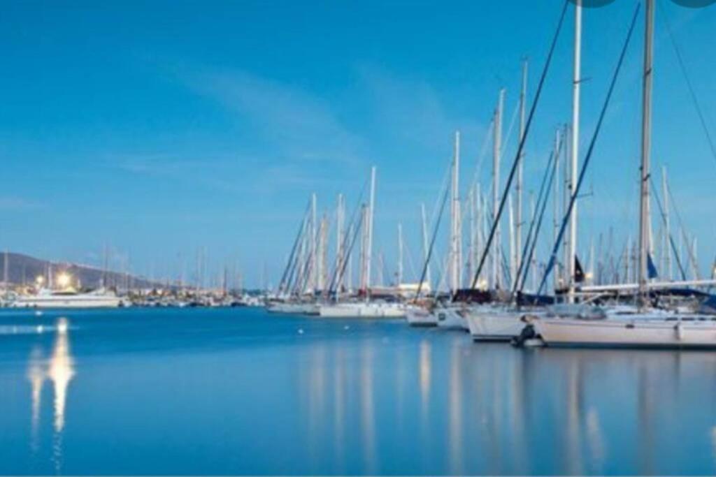 Ecostay-Serenity,Business Class Apartment By The Sea In Alimos Kalamaki Atina Dış mekan fotoğraf